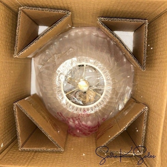 Oval Table Lamp with Pleated Shade‎ - Threshold Studio McGee Target - New in Box - Picture 9 of 9